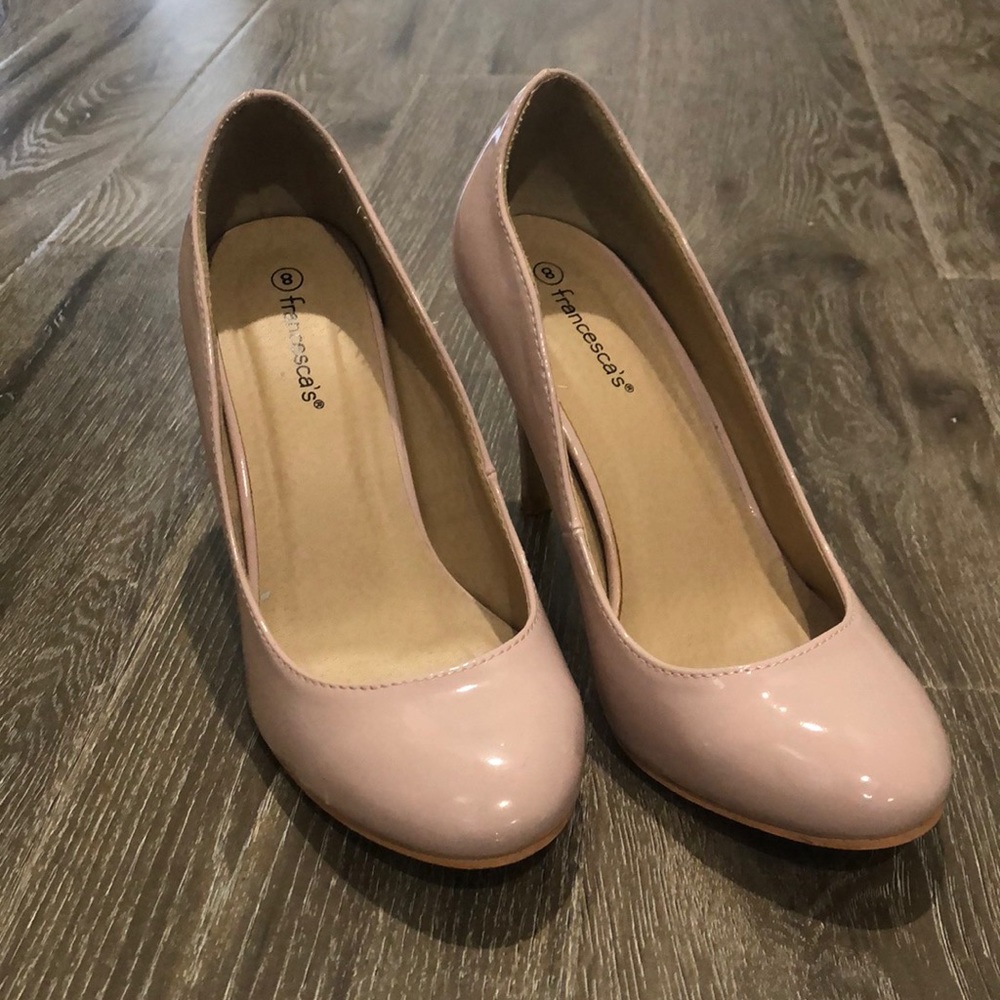Francesca’s soft pink heels